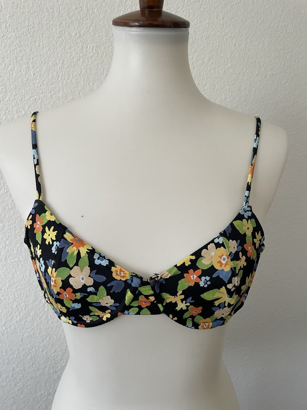 LA Hearts Swim Bikini Top Multicolor Floral Swimwear Beach Summer